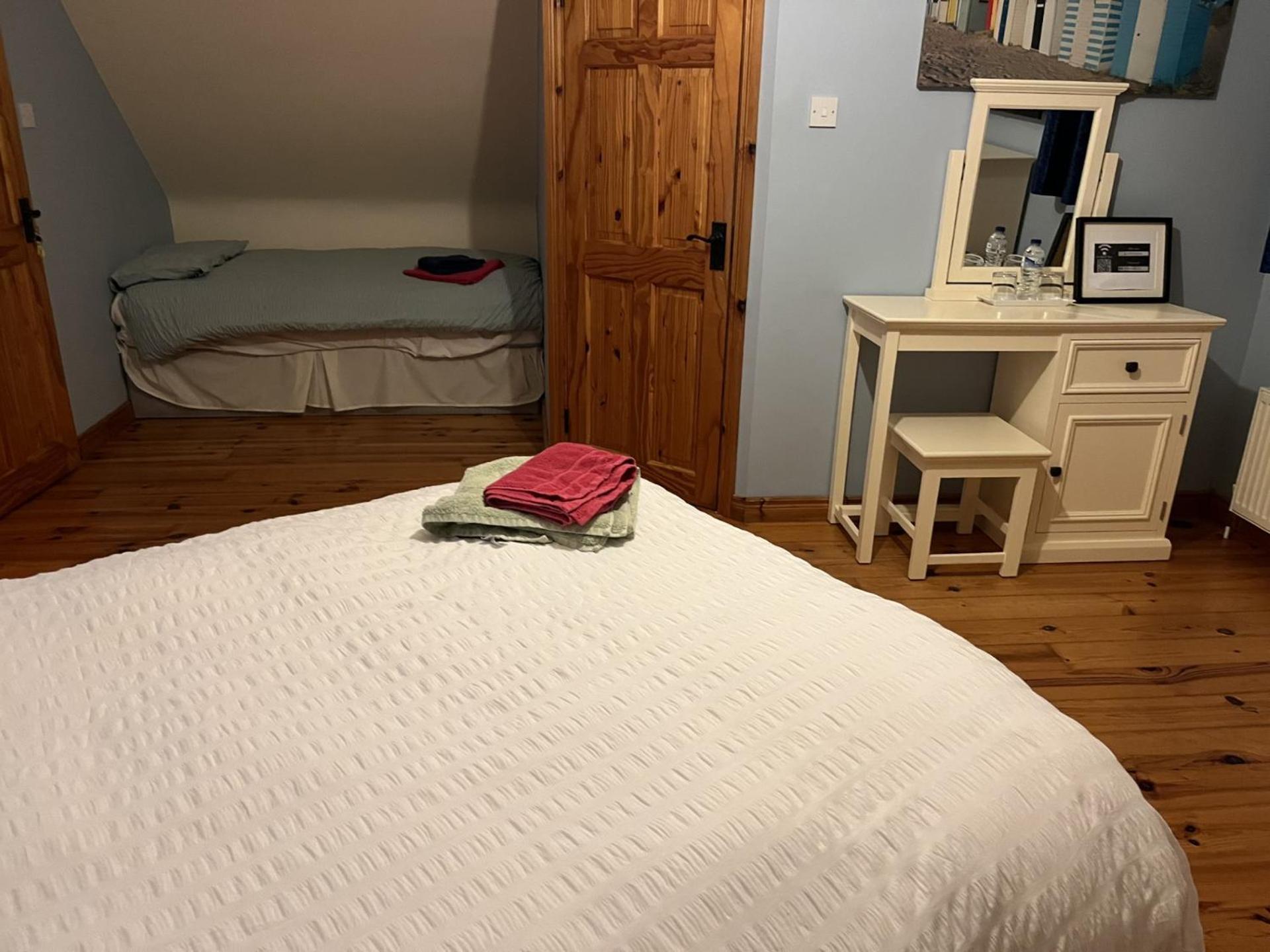 Oughterard Homeshare Killarone Exterior photo